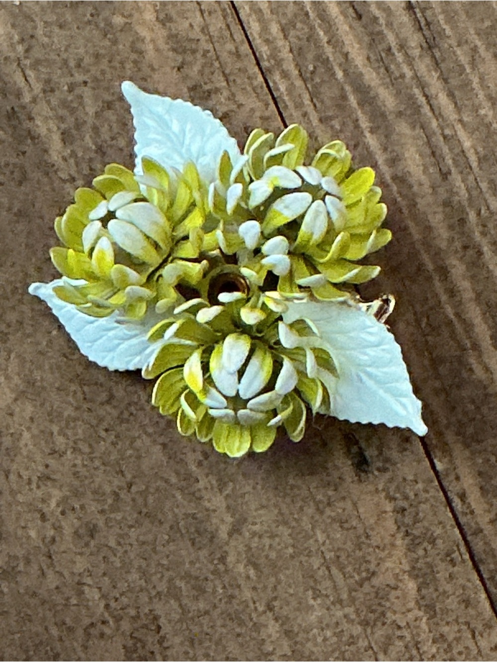 Vintage yellow and White Floral Brooch